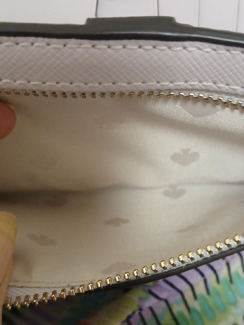 Kate Spade Staci Large Slim Bifold Wallet Pink Saffiano Leather ID Window NWT - Picture 14 of 15
